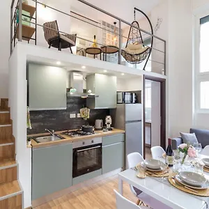 https://luxury-loft-navigli-bocconi-porta-romana.it-lombardy.com